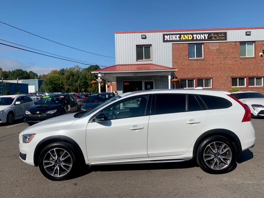 Used Volvo V60 Cross Country T5 AWD 2017 | Mike And Tony Auto Sales, Inc. South Windsor, Connecticut Used Volvo V60 Cross Country T5 AWD 2017 | Mike And Tony Auto Sales, Inc. South Windsor, Connecticut