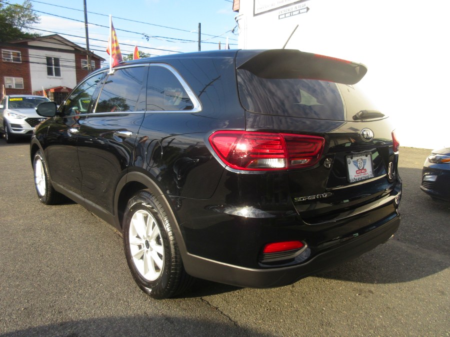 Used Kia Sorento LX V6 FWD 2019 | Route 27 Auto Mall. Linden, New Jersey Used Kia Sorento LX V6 FWD 2019 | Route 27 Auto Mall. Linden, New Jersey