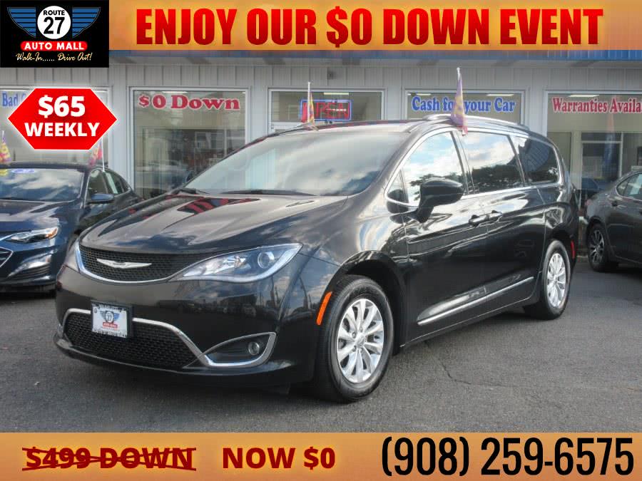 2019 Chrysler Pacifica Touring L FWD, available for sale in Linden, New Jersey | Route 27 Auto Mall. Linden, New Jersey