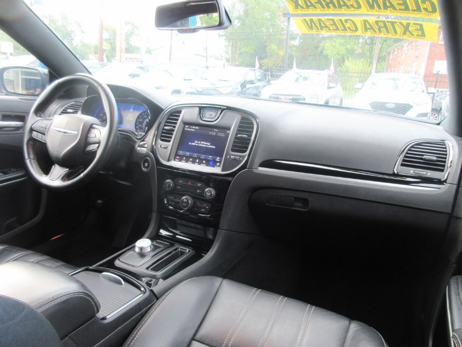Used Chrysler 300 300S AWD 2019 | Route 27 Auto Mall. Linden, New Jersey Used Chrysler 300 300S AWD 2019 | Route 27 Auto Mall. Linden, New Jersey