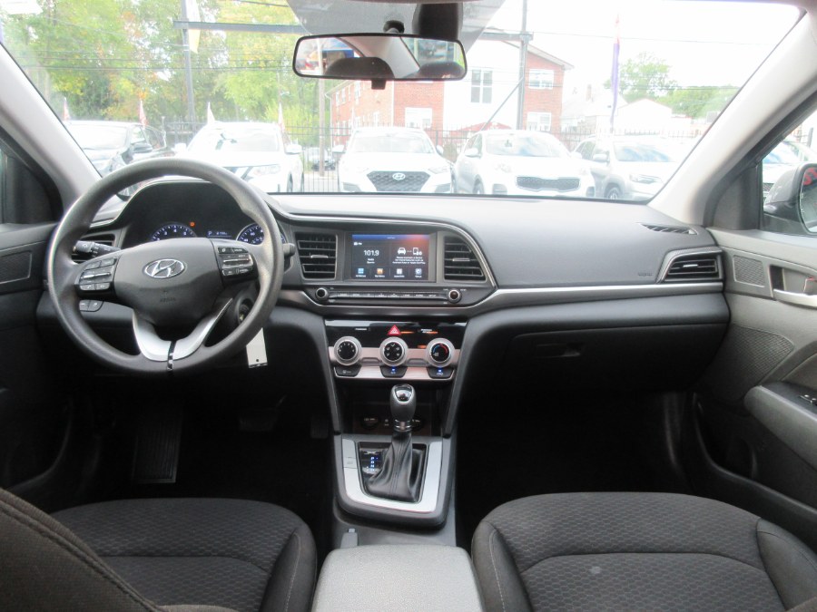 Used Hyundai Elantra SEL 2.0L Auto 2019 | Route 27 Auto Mall. Linden, New Jersey Used Hyundai Elantra SEL 2.0L Auto 2019 | Route 27 Auto Mall. Linden, New Jersey