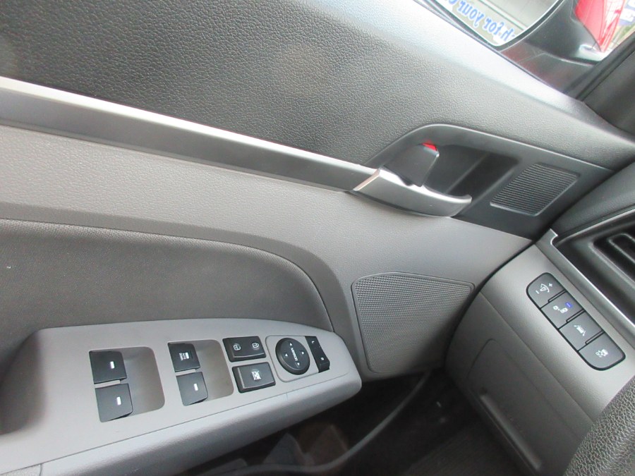 2020 Hyundai Elantra SEL IVT, available for sale in Linden, New Jersey | Route 27 Auto Mall. Linden, New Jersey 2020 Hyundai Elantra SEL IVT, available for sale in Linden, New Jersey | Route 27 Auto Mall. Linden, New Jersey