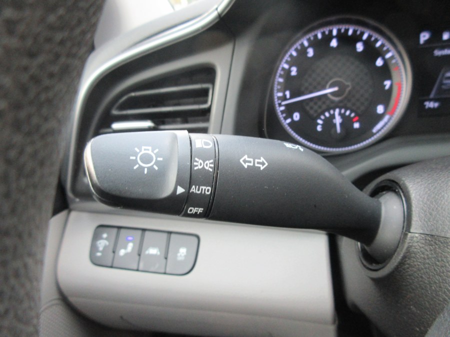 2020 Hyundai Elantra SEL IVT, available for sale in Linden, New Jersey | Route 27 Auto Mall. Linden, New Jersey 2020 Hyundai Elantra SEL IVT, available for sale in Linden, New Jersey | Route 27 Auto Mall. Linden, New Jersey