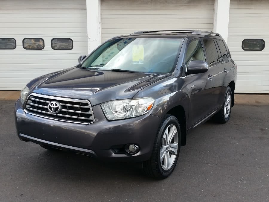 2008 Toyota Highlander 4WD 4dr Sport, available for sale in Berlin, Connecticut | Action Automotive. Berlin, Connecticut