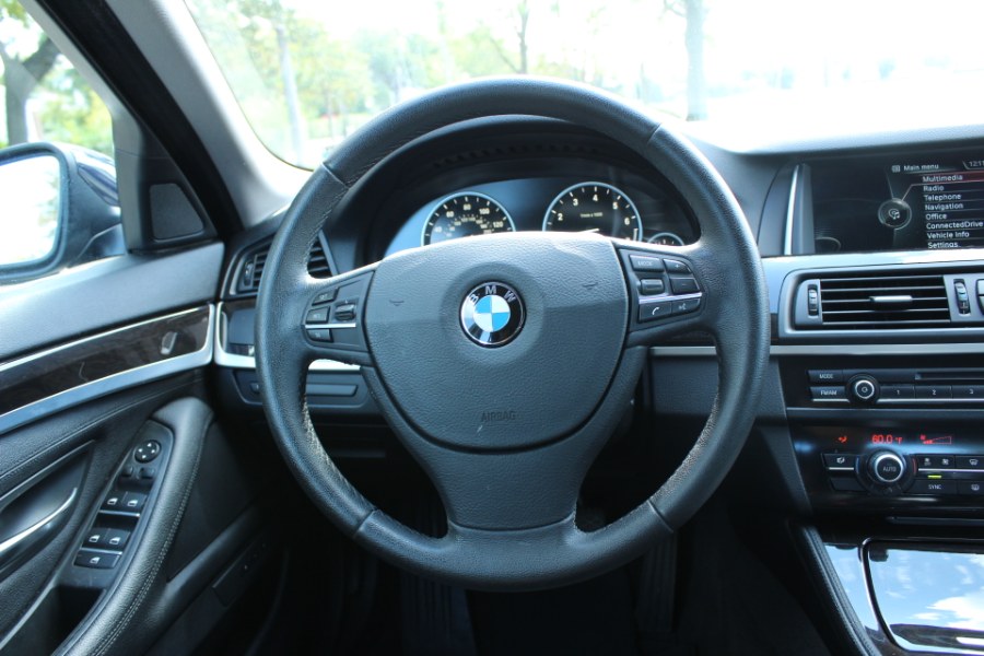 2014 BMW 5 Series 4dr Sdn 528i xDrive AWD, available for sale in Great Neck, New York | Great Neck Car Buyers & Sellers. Great Neck, New York 2014 BMW 5 Series 4dr Sdn 528i xDrive AWD, available for sale in Great Neck, New York | Great Neck Car Buyers & Sellers. Great Neck, New York