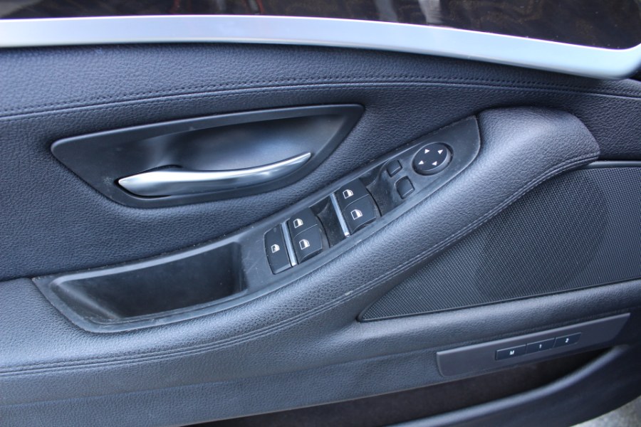 2014 BMW 5 Series 4dr Sdn 528i xDrive AWD, available for sale in Great Neck, New York | Great Neck Car Buyers & Sellers. Great Neck, New York 2014 BMW 5 Series 4dr Sdn 528i xDrive AWD, available for sale in Great Neck, New York | Great Neck Car Buyers & Sellers. Great Neck, New York
