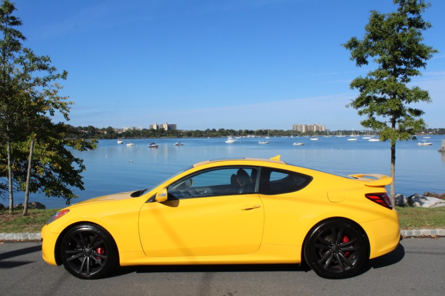 2010 Hyundai Genesis Coupe 2dr 3.8L Auto Track Yellow, available for sale in Great Neck, New York | Great Neck Car Buyers & Sellers. Great Neck, New York 2010 Hyundai Genesis Coupe 2dr 3.8L Auto Track Yellow, available for sale in Great Neck, New York | Great Neck Car Buyers & Sellers. Great Neck, New York