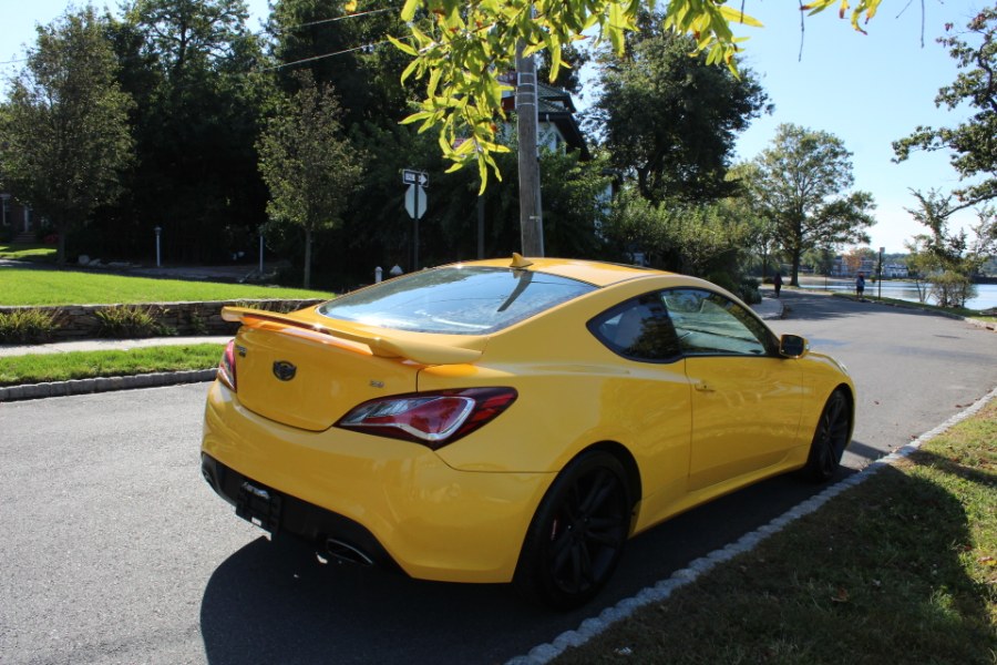 2010 Hyundai Genesis Coupe 2dr 3.8L Auto Track Yellow, available for sale in Great Neck, New York | Great Neck Car Buyers & Sellers. Great Neck, New York 2010 Hyundai Genesis Coupe 2dr 3.8L Auto Track Yellow, available for sale in Great Neck, New York | Great Neck Car Buyers & Sellers. Great Neck, New York