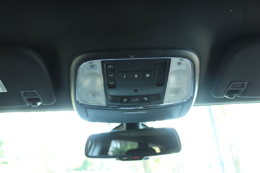 2014 Jeep Grand Cherokee 4WD 4dr Limited, available for sale in Great Neck, New York | Great Neck Car Buyers & Sellers. Great Neck, New York 2014 Jeep Grand Cherokee 4WD 4dr Limited, available for sale in Great Neck, New York | Great Neck Car Buyers & Sellers. Great Neck, New York