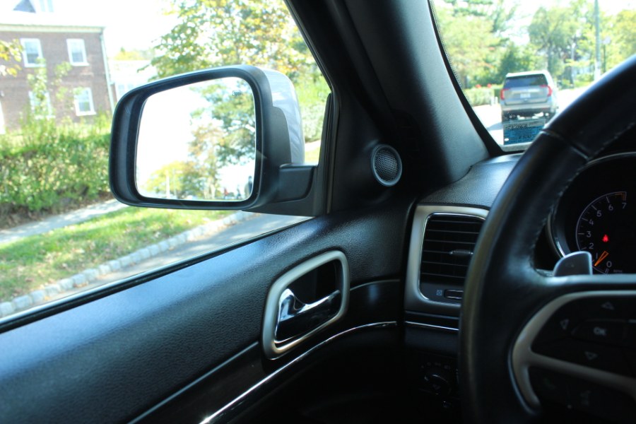 2014 Jeep Grand Cherokee 4WD 4dr Limited, available for sale in Great Neck, New York | Great Neck Car Buyers & Sellers. Great Neck, New York 2014 Jeep Grand Cherokee 4WD 4dr Limited, available for sale in Great Neck, New York | Great Neck Car Buyers & Sellers. Great Neck, New York
