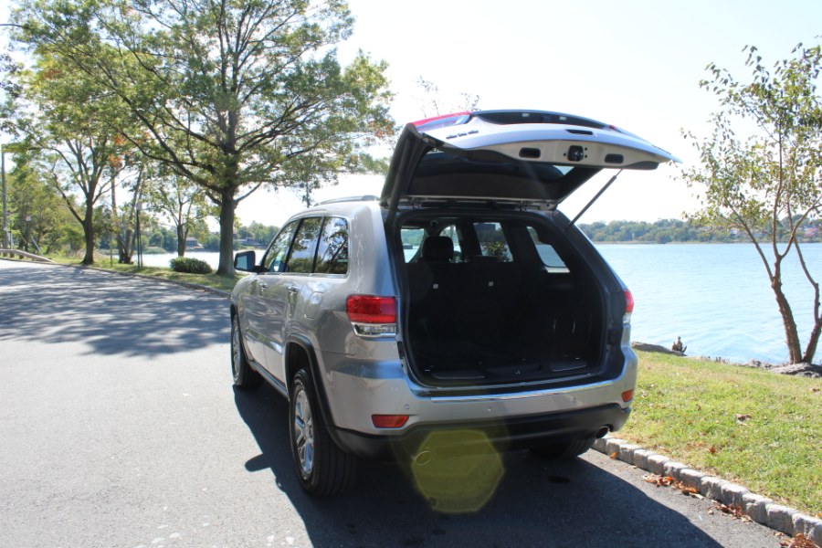 2014 Jeep Grand Cherokee 4WD 4dr Limited, available for sale in Great Neck, New York | Great Neck Car Buyers & Sellers. Great Neck, New York 2014 Jeep Grand Cherokee 4WD 4dr Limited, available for sale in Great Neck, New York | Great Neck Car Buyers & Sellers. Great Neck, New York