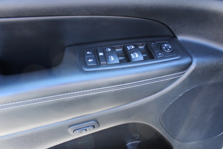 2014 Jeep Grand Cherokee 4WD 4dr Limited, available for sale in Great Neck, New York | Great Neck Car Buyers & Sellers. Great Neck, New York 2014 Jeep Grand Cherokee 4WD 4dr Limited, available for sale in Great Neck, New York | Great Neck Car Buyers & Sellers. Great Neck, New York
