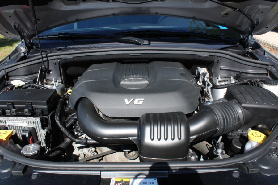 2014 Jeep Grand Cherokee 4WD 4dr Limited, available for sale in Great Neck, New York | Great Neck Car Buyers & Sellers. Great Neck, New York 2014 Jeep Grand Cherokee 4WD 4dr Limited, available for sale in Great Neck, New York | Great Neck Car Buyers & Sellers. Great Neck, New York