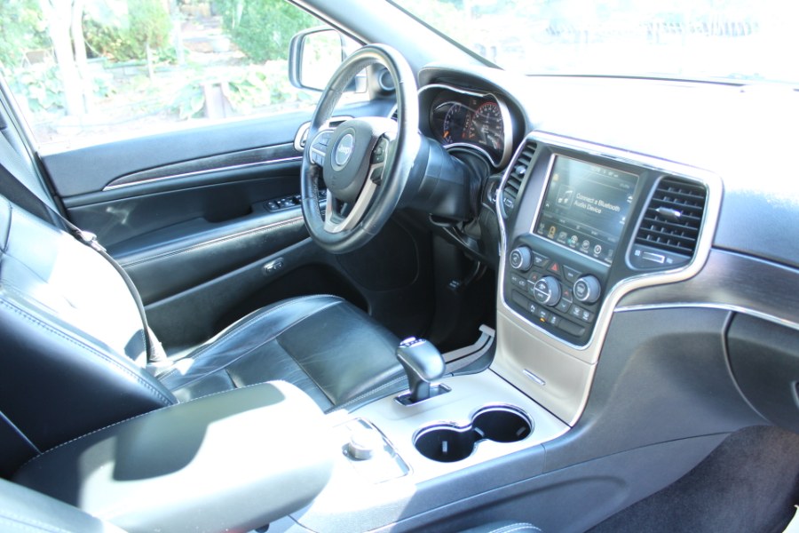 2014 Jeep Grand Cherokee 4WD 4dr Limited, available for sale in Great Neck, New York | Great Neck Car Buyers & Sellers. Great Neck, New York 2014 Jeep Grand Cherokee 4WD 4dr Limited, available for sale in Great Neck, New York | Great Neck Car Buyers & Sellers. Great Neck, New York