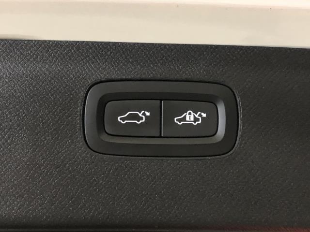 Used Volvo XC90 T8 eAWD Plug-In Hybrid 7-Passenger Inscription 2017 | Northshore Motors. Syosset , New York Used Volvo XC90 T8 eAWD Plug-In Hybrid 7-Passenger Inscription 2017 | Northshore Motors. Syosset , New York