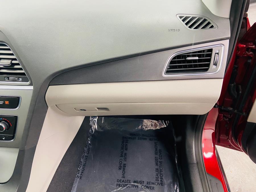 2015 Hyundai Sonata 4dr Sdn 2.4L Sport, available for sale in Linden, New Jersey | East Coast Auto Group. Linden, New Jersey 2015 Hyundai Sonata 4dr Sdn 2.4L Sport, available for sale in Linden, New Jersey | East Coast Auto Group. Linden, New Jersey