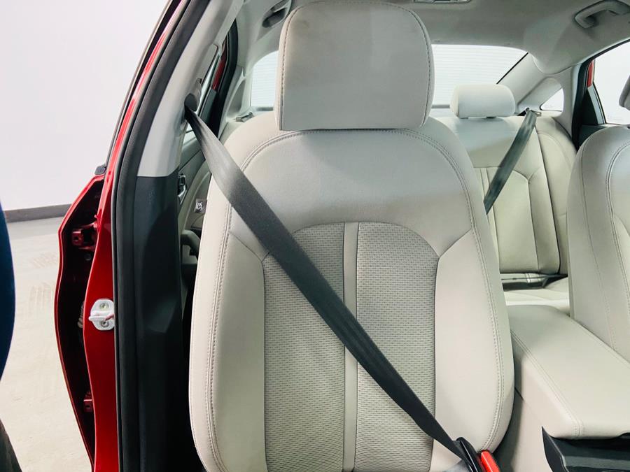2015 Hyundai Sonata 4dr Sdn 2.4L Sport, available for sale in Linden, New Jersey | East Coast Auto Group. Linden, New Jersey 2015 Hyundai Sonata 4dr Sdn 2.4L Sport, available for sale in Linden, New Jersey | East Coast Auto Group. Linden, New Jersey