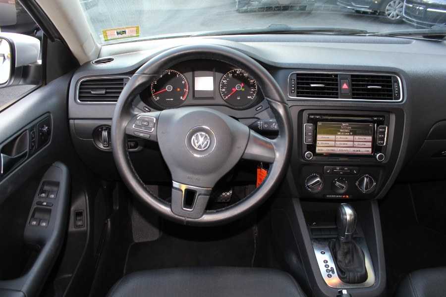 2011 Volkswagen Jetta Sedan 4dr Auto SE w/Convenience & Sunroof PZEV, available for sale in Paterson, New Jersey | Xcell Motors LLC. Paterson, New Jersey 2011 Volkswagen Jetta Sedan 4dr Auto SE w/Convenience & Sunroof PZEV, available for sale in Paterson, New Jersey | Xcell Motors LLC. Paterson, New Jersey