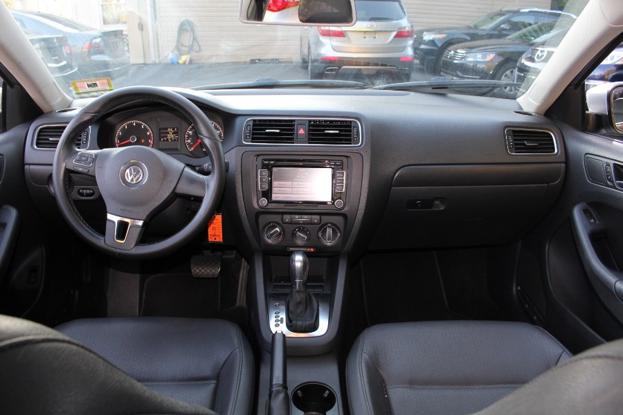 2011 Volkswagen Jetta Sedan 4dr Auto SE w/Convenience & Sunroof PZEV, available for sale in Paterson, New Jersey | Xcell Motors LLC. Paterson, New Jersey 2011 Volkswagen Jetta Sedan 4dr Auto SE w/Convenience & Sunroof PZEV, available for sale in Paterson, New Jersey | Xcell Motors LLC. Paterson, New Jersey