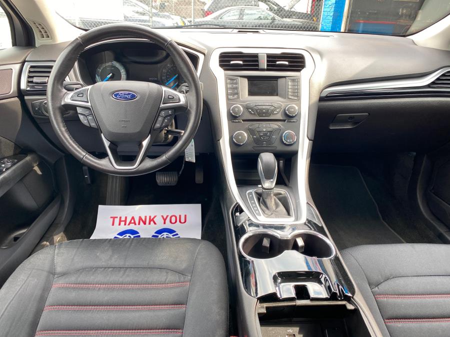 2016 Ford Fusion 4dr Sdn SE AWD, available for sale in Stamford, Connecticut | Harbor View Auto Sales LLC. Stamford, Connecticut 2016 Ford Fusion 4dr Sdn SE AWD, available for sale in Stamford, Connecticut | Harbor View Auto Sales LLC. Stamford, Connecticut