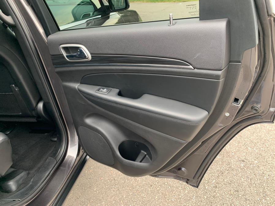 2019 Jeep Grand Cherokee Limited 4x4, available for sale in South Windsor, Connecticut | Mike And Tony Auto Sales, Inc. South Windsor, Connecticut 2019 Jeep Grand Cherokee Limited 4x4, available for sale in South Windsor, Connecticut | Mike And Tony Auto Sales, Inc. South Windsor, Connecticut