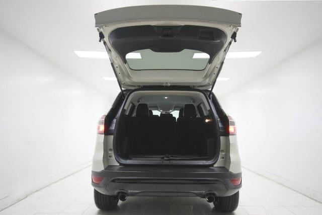Used Ford Escape SE 4WD w/ rearCam 2017 | Car Revolution. Maple Shade, New Jersey Used Ford Escape SE 4WD w/ rearCam 2017 | Car Revolution. Maple Shade, New Jersey
