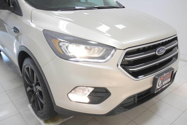 Used Ford Escape SE 4WD w/ rearCam 2017 | Car Revolution. Maple Shade, New Jersey Used Ford Escape SE 4WD w/ rearCam 2017 | Car Revolution. Maple Shade, New Jersey