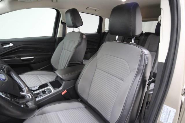 Used Ford Escape SE 4WD w/ rearCam 2017 | Car Revolution. Maple Shade, New Jersey Used Ford Escape SE 4WD w/ rearCam 2017 | Car Revolution. Maple Shade, New Jersey