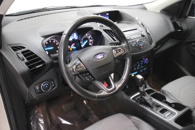 Used Ford Escape SE 4WD w/ rearCam 2017 | Car Revolution. Maple Shade, New Jersey Used Ford Escape SE 4WD w/ rearCam 2017 | Car Revolution. Maple Shade, New Jersey