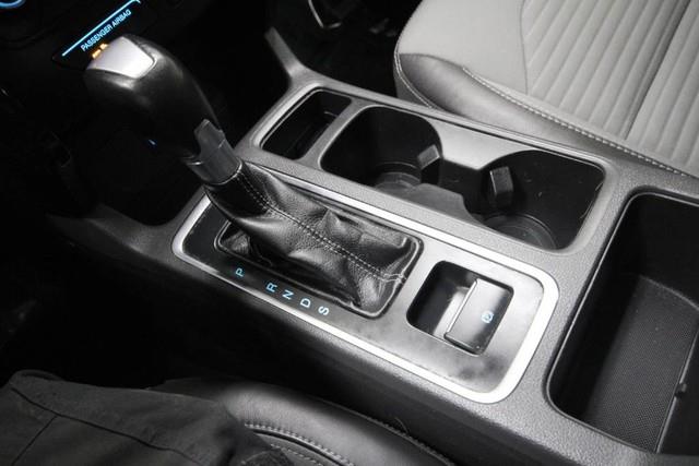 Used Ford Escape SE 4WD w/ rearCam 2017 | Car Revolution. Maple Shade, New Jersey Used Ford Escape SE 4WD w/ rearCam 2017 | Car Revolution. Maple Shade, New Jersey