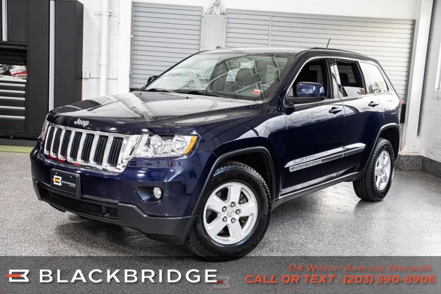 2012 Jeep Grand Cherokee 4WD 4dr Laredo, available for sale in Norwalk, Connecticut | Black Bridge Motors, LLC. Norwalk, Connecticut