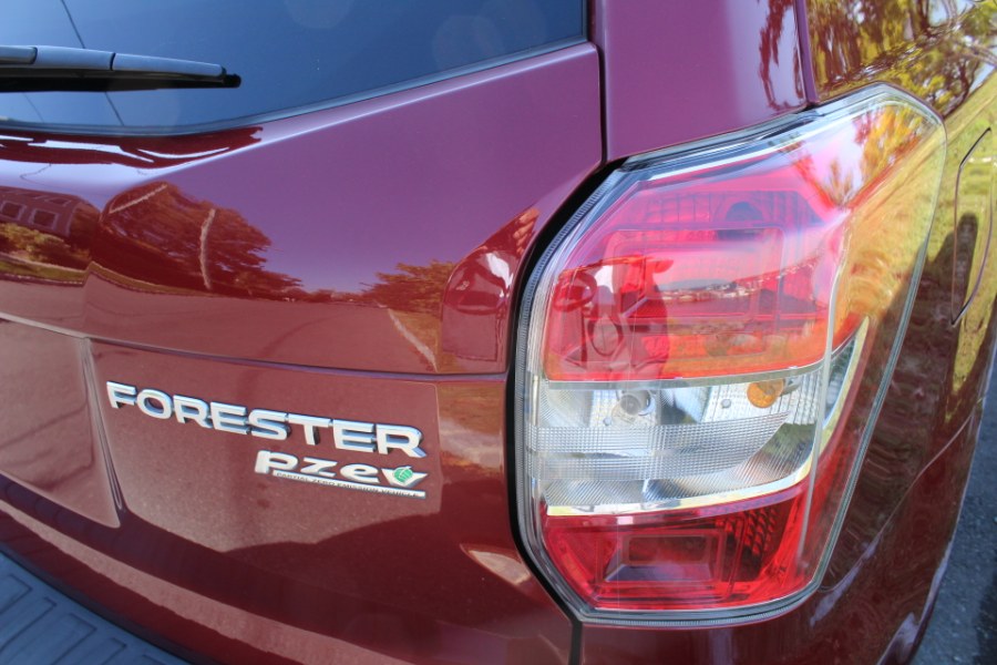 2016 Subaru Forester 4dr 2.5i Premium, available for sale in Great Neck, New York | Great Neck Car Buyers & Sellers. Great Neck, New York 2016 Subaru Forester 4dr 2.5i Premium, available for sale in Great Neck, New York | Great Neck Car Buyers & Sellers. Great Neck, New York