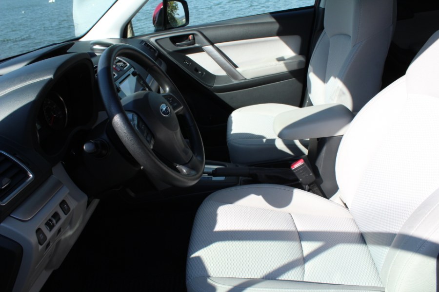 2016 Subaru Forester 4dr 2.5i Premium, available for sale in Great Neck, New York | Great Neck Car Buyers & Sellers. Great Neck, New York 2016 Subaru Forester 4dr 2.5i Premium, available for sale in Great Neck, New York | Great Neck Car Buyers & Sellers. Great Neck, New York