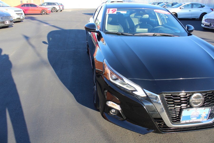 2019 Nissan Altima 2.5 SL Sedan, available for sale in Deer Park, New York | Car Tec Enterprise Leasing & Sales LLC. Deer Park, New York 2019 Nissan Altima 2.5 SL Sedan, available for sale in Deer Park, New York | Car Tec Enterprise Leasing & Sales LLC. Deer Park, New York