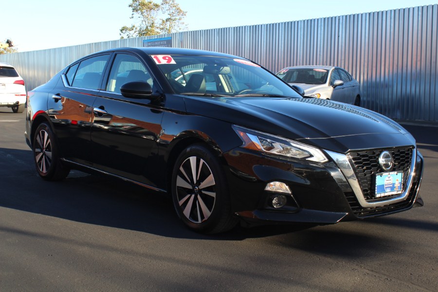 2019 Nissan Altima 2.5 SL Sedan, available for sale in Deer Park, New York | Car Tec Enterprise Leasing & Sales LLC. Deer Park, New York 2019 Nissan Altima 2.5 SL Sedan, available for sale in Deer Park, New York | Car Tec Enterprise Leasing & Sales LLC. Deer Park, New York
