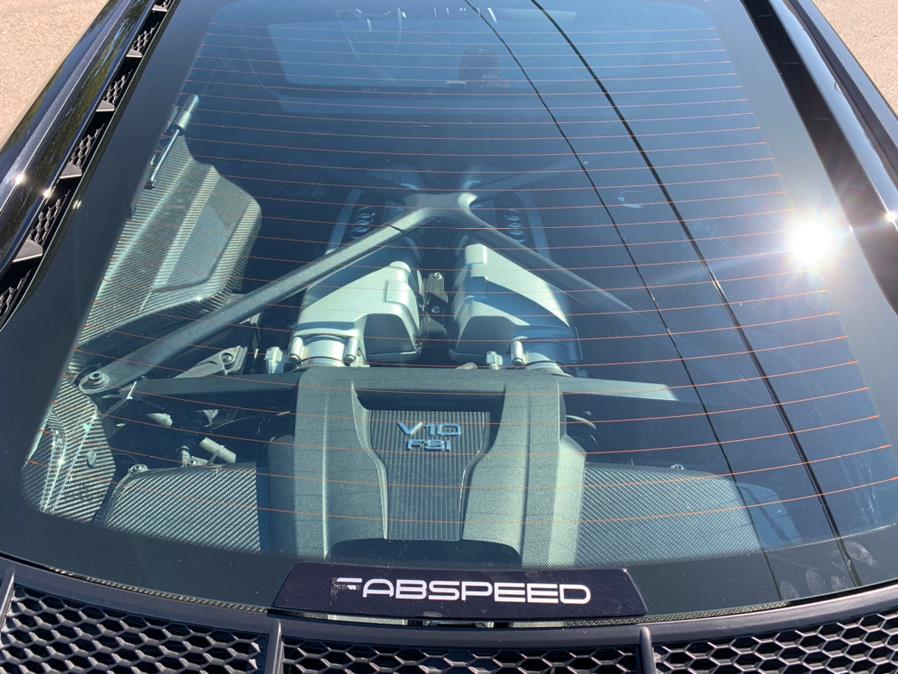2017 Audi R8 Coupe V10 quattro AWD, available for sale in South Windsor, Connecticut | Mike And Tony Auto Sales, Inc. South Windsor, Connecticut 2017 Audi R8 Coupe V10 quattro AWD, available for sale in South Windsor, Connecticut | Mike And Tony Auto Sales, Inc. South Windsor, Connecticut