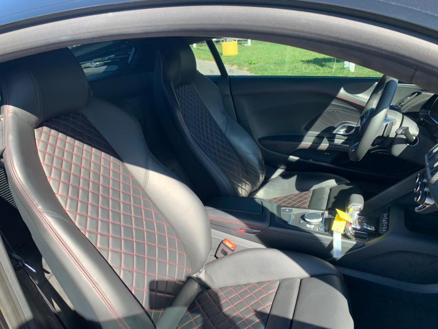2017 Audi R8 Coupe V10 quattro AWD, available for sale in South Windsor, Connecticut | Mike And Tony Auto Sales, Inc. South Windsor, Connecticut 2017 Audi R8 Coupe V10 quattro AWD, available for sale in South Windsor, Connecticut | Mike And Tony Auto Sales, Inc. South Windsor, Connecticut