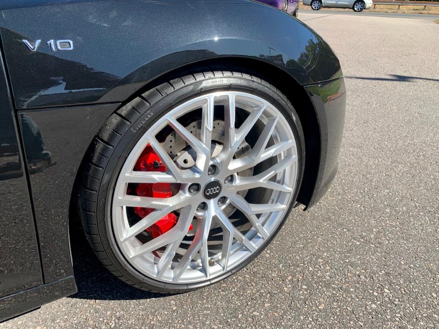 2017 Audi R8 Coupe V10 quattro AWD, available for sale in South Windsor, Connecticut | Mike And Tony Auto Sales, Inc. South Windsor, Connecticut 2017 Audi R8 Coupe V10 quattro AWD, available for sale in South Windsor, Connecticut | Mike And Tony Auto Sales, Inc. South Windsor, Connecticut