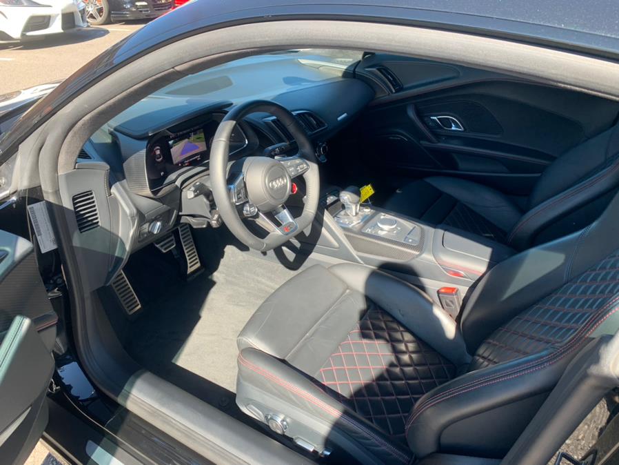 2017 Audi R8 Coupe V10 quattro AWD, available for sale in South Windsor, Connecticut | Mike And Tony Auto Sales, Inc. South Windsor, Connecticut 2017 Audi R8 Coupe V10 quattro AWD, available for sale in South Windsor, Connecticut | Mike And Tony Auto Sales, Inc. South Windsor, Connecticut