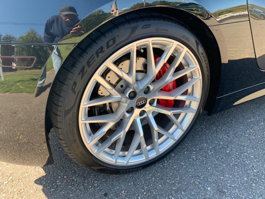 2017 Audi R8 Coupe V10 quattro AWD, available for sale in South Windsor, Connecticut | Mike And Tony Auto Sales, Inc. South Windsor, Connecticut 2017 Audi R8 Coupe V10 quattro AWD, available for sale in South Windsor, Connecticut | Mike And Tony Auto Sales, Inc. South Windsor, Connecticut