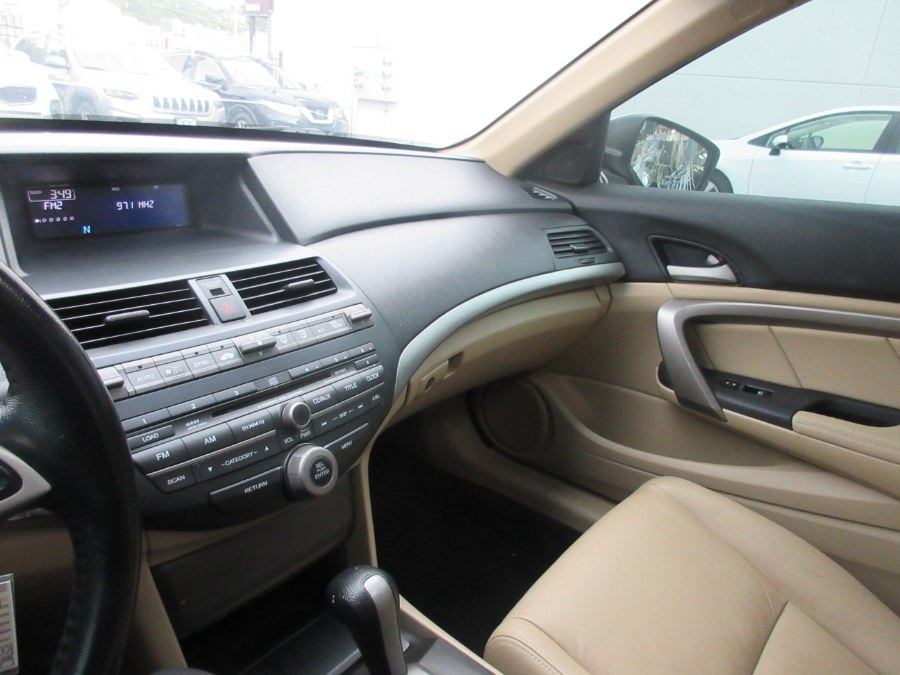 Used Honda Accord Cpe 2dr V6 Auto EX-L 2010 | Route 27 Auto Mall. Linden, New Jersey Used Honda Accord Cpe 2dr V6 Auto EX-L 2010 | Route 27 Auto Mall. Linden, New Jersey