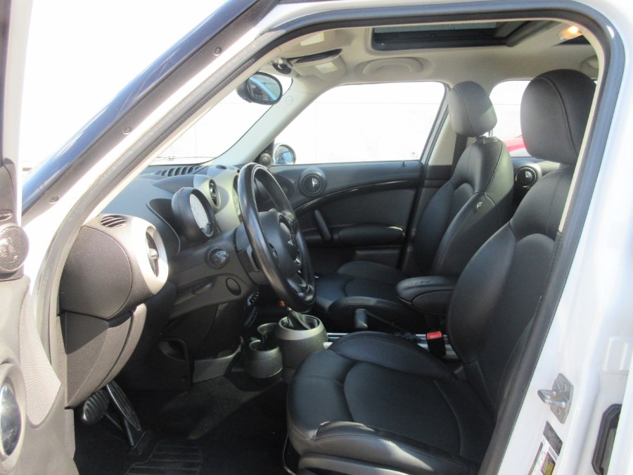 Used MINI Cooper Countryman FWD 4dr S 2011 | Route 27 Auto Mall. Linden, New Jersey Used MINI Cooper Countryman FWD 4dr S 2011 | Route 27 Auto Mall. Linden, New Jersey