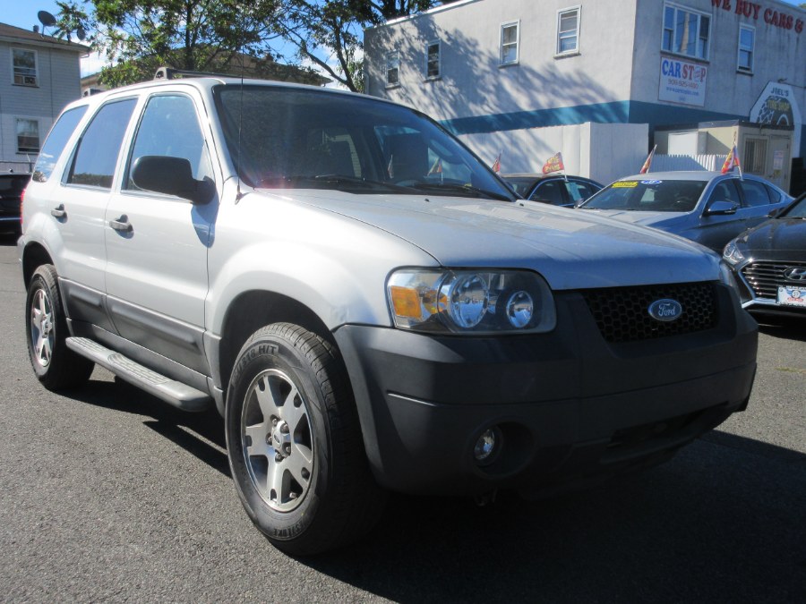 2006 Ford Escape 4dr 3.0L XLT 4WD, available for sale in Linden, New Jersey | Route 27 Auto Mall. Linden, New Jersey 2006 Ford Escape 4dr 3.0L XLT 4WD, available for sale in Linden, New Jersey | Route 27 Auto Mall. Linden, New Jersey