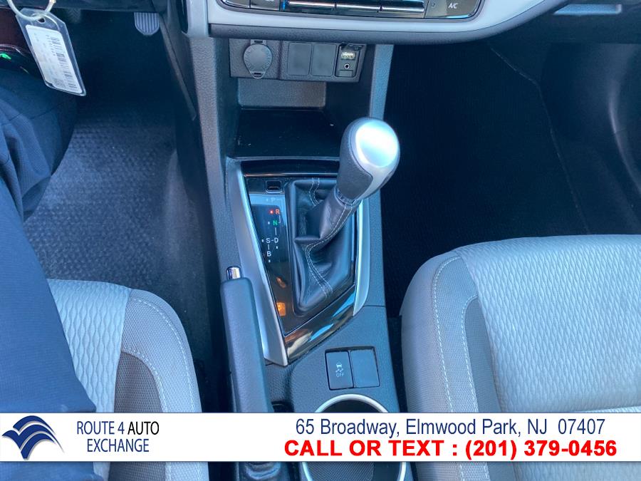 Used Toyota Corolla LE CVT (Natl) 2019 | Route 4 Auto Exchange. Elmwood Park, New Jersey Used Toyota Corolla LE CVT (Natl) 2019 | Route 4 Auto Exchange. Elmwood Park, New Jersey
