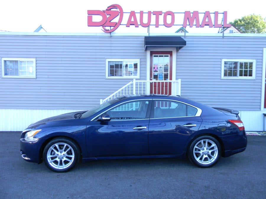Used Nissan Maxima 4dr Sdn V6 CVT 3.5 SV 2011 | DZ Automall. Paterson, New Jersey