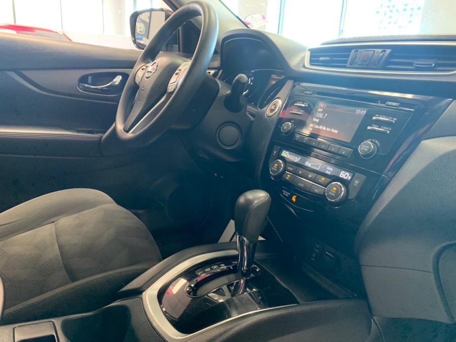 2016 Nissan Rogue FWD 4dr SV, available for sale in Inwood, New York | 5 Towns Drive. Inwood, New York 2016 Nissan Rogue FWD 4dr SV, available for sale in Inwood, New York | 5 Towns Drive. Inwood, New York