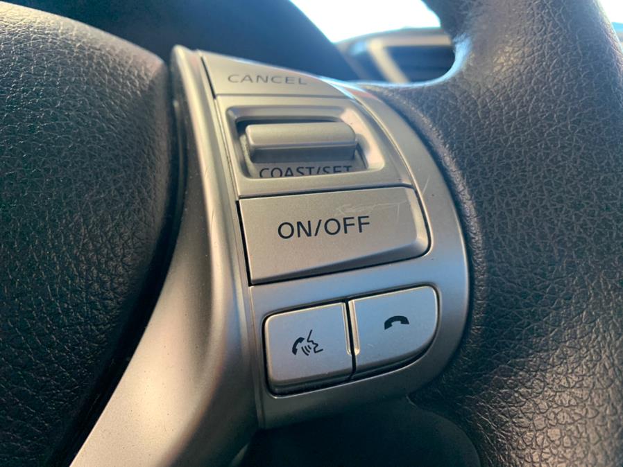 2016 Nissan Rogue FWD 4dr SV, available for sale in Inwood, New York | 5 Towns Drive. Inwood, New York 2016 Nissan Rogue FWD 4dr SV, available for sale in Inwood, New York | 5 Towns Drive. Inwood, New York
