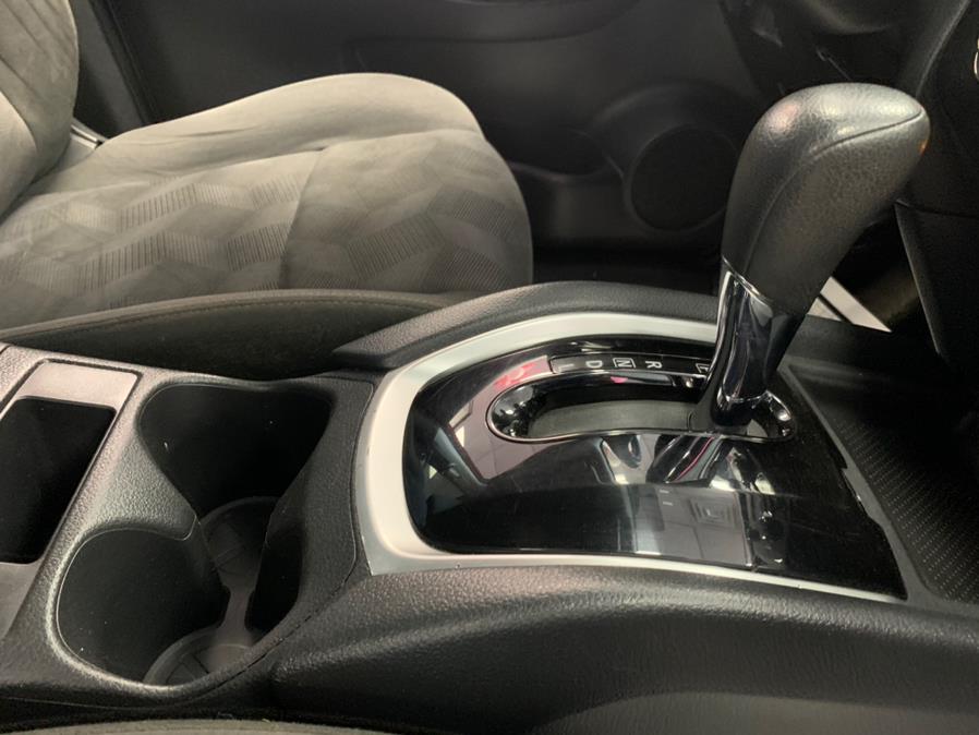 2016 Nissan Rogue FWD 4dr SV, available for sale in Inwood, New York | 5 Towns Drive. Inwood, New York 2016 Nissan Rogue FWD 4dr SV, available for sale in Inwood, New York | 5 Towns Drive. Inwood, New York