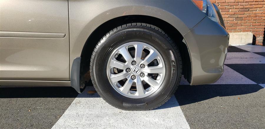 2010 Honda Odyssey 5dr EX-L w/RES, available for sale in Waterbury, Connecticut | National Auto Brokers, Inc.. Waterbury, Connecticut 2010 Honda Odyssey 5dr EX-L w/RES, available for sale in Waterbury, Connecticut | National Auto Brokers, Inc.. Waterbury, Connecticut