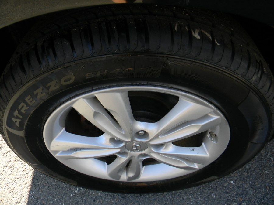 Used Hyundai Tucson AWD 4dr Auto GLS PZEV 2012 | M&M Vehicles Inc dba Central Motors. Southborough, Massachusetts Used Hyundai Tucson AWD 4dr Auto GLS PZEV 2012 | M&M Vehicles Inc dba Central Motors. Southborough, Massachusetts